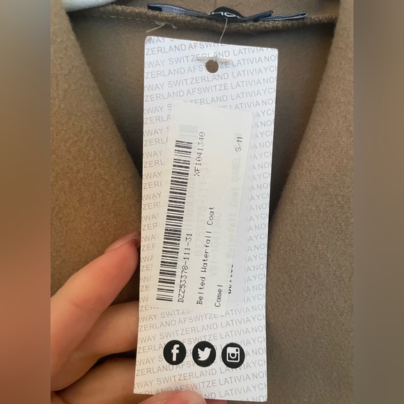 NWT belted waterfall coat, camel color, size S/M - Picture 9 of 9